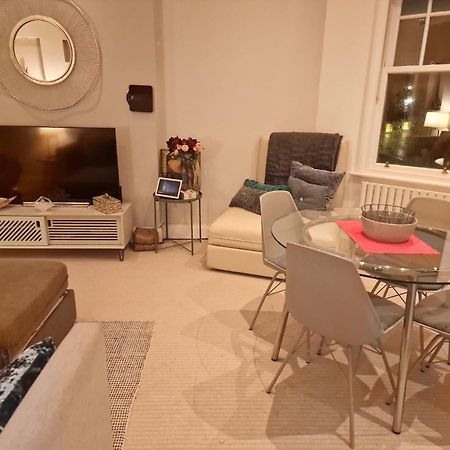 Quintessentially 'London' Flat Exterior photo